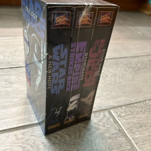 NWT Star Wars Trilogy VHS set NEW 3-Tape SEALED UNOPENED Original boxed set jedi - Picture 7 of 10